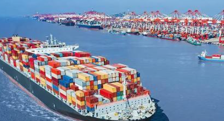 为平抑油价寻路！特朗普团队与俄方代表会谈 聚焦全球能源危机与解禁俄油可能性